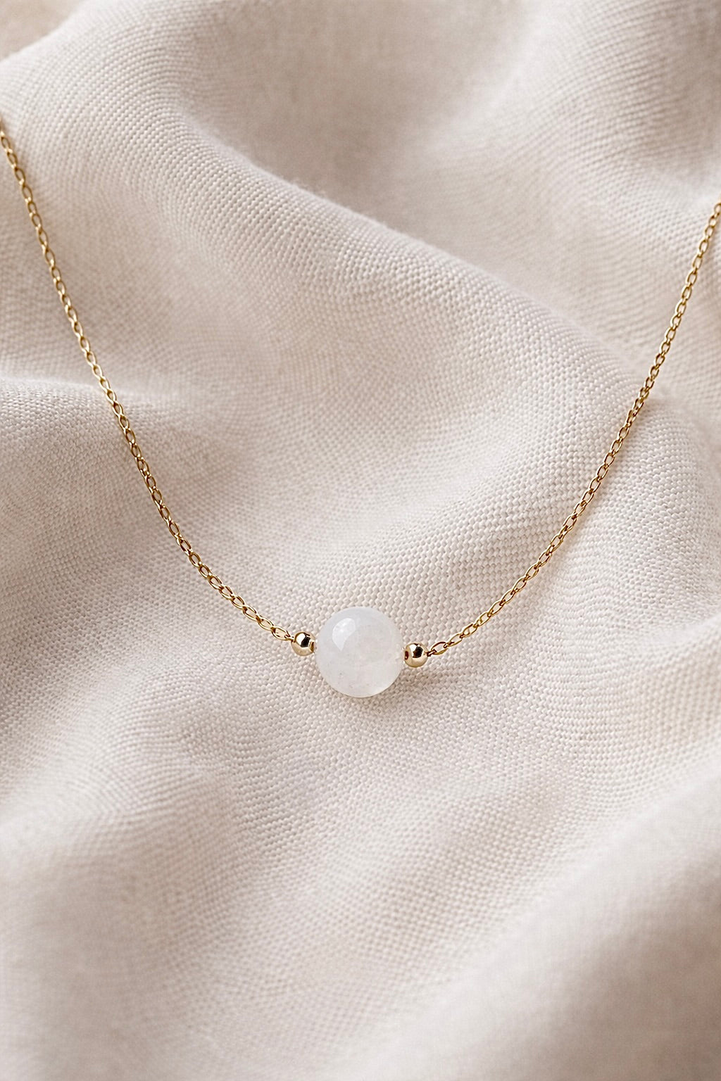 Bracelet ENAË doré - Pierre de Lune