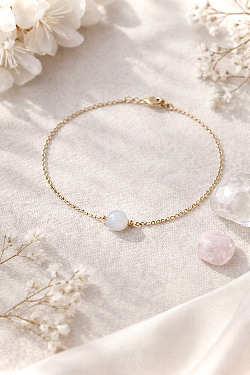 Bracelet ENAË doré - Pierre de Lune