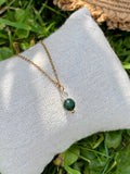 Collier Naissance Août – Agate Mousse & Cristal de Roche | Bijou Nature & Harmonie