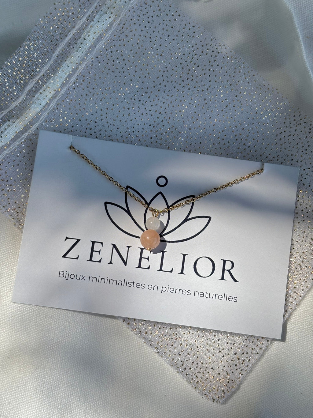 Collier Naissance Juin – Pierre de Lune Blanche & Pêche | Bijou Intuitif en Acier Inoxydable Doré